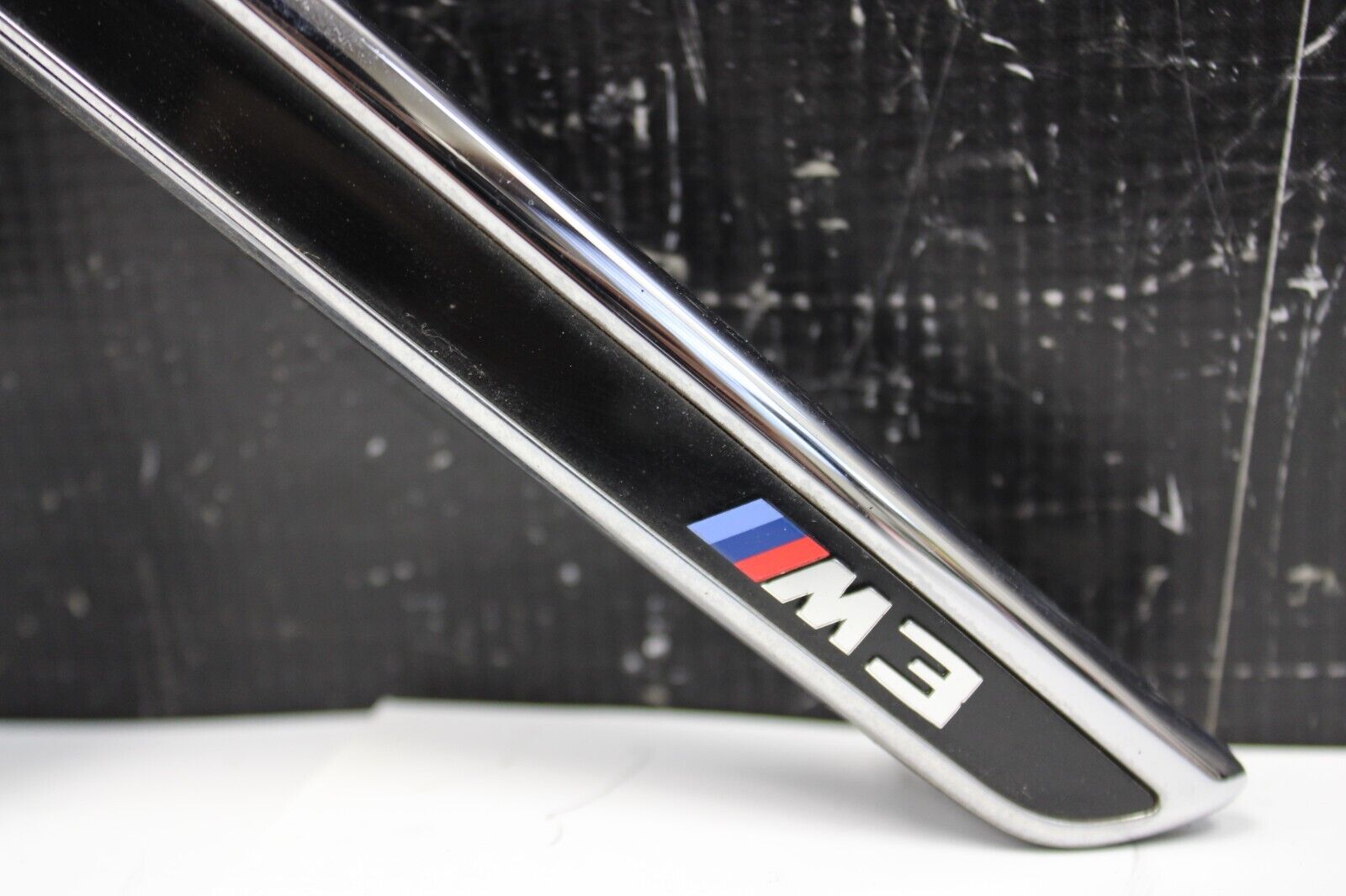 2015-2019 BMW F80 M3 OEM Fender Grill Intake emblem Pair