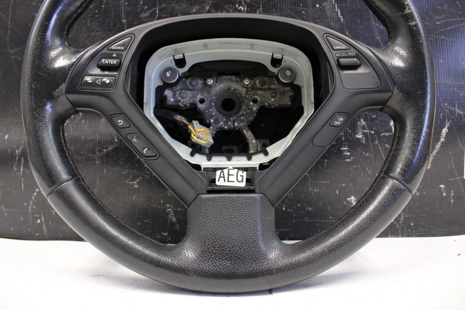 2013 Infiniti G37 G37x Steering Wheel with Cruise Radio Controls OEM