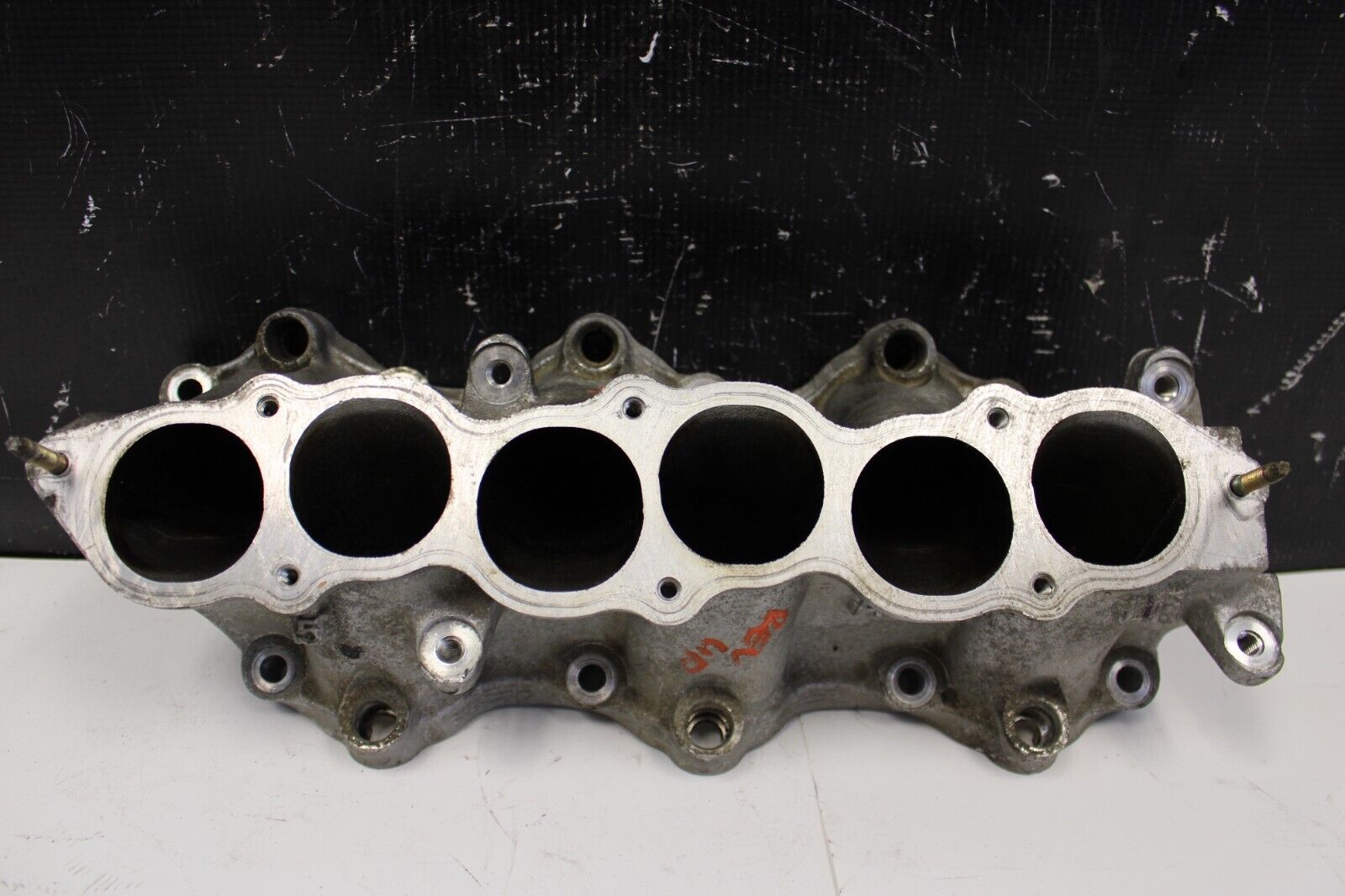 2009 NISSAN GT-R R35 VR38 3.8L AWD OEM LOWER INTAKE MANIFOLD PLENUM