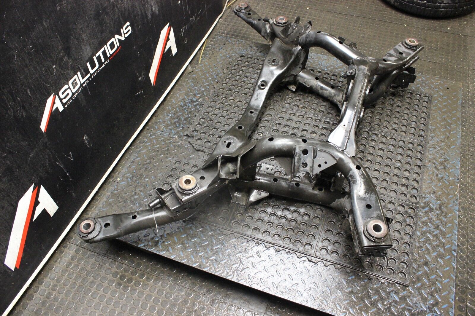 2009-2021 NISSAN GT-R R35 VR38 AWD OEM REAR TRANSMISSION SUBFRAME CROSSMEMBER