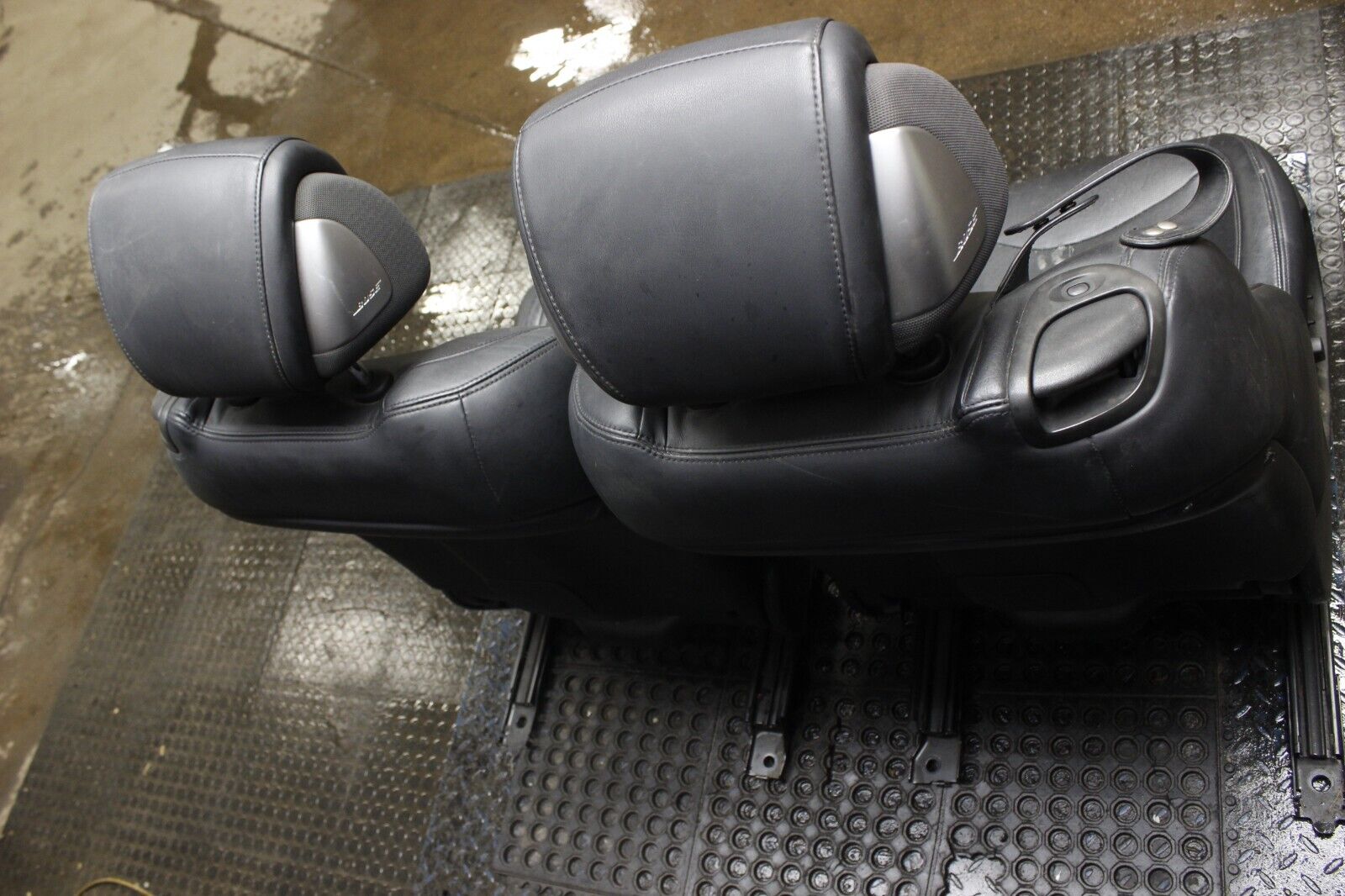 2009-2013 Infiniti G37 Convertible Seats Pair OEM Black Leather