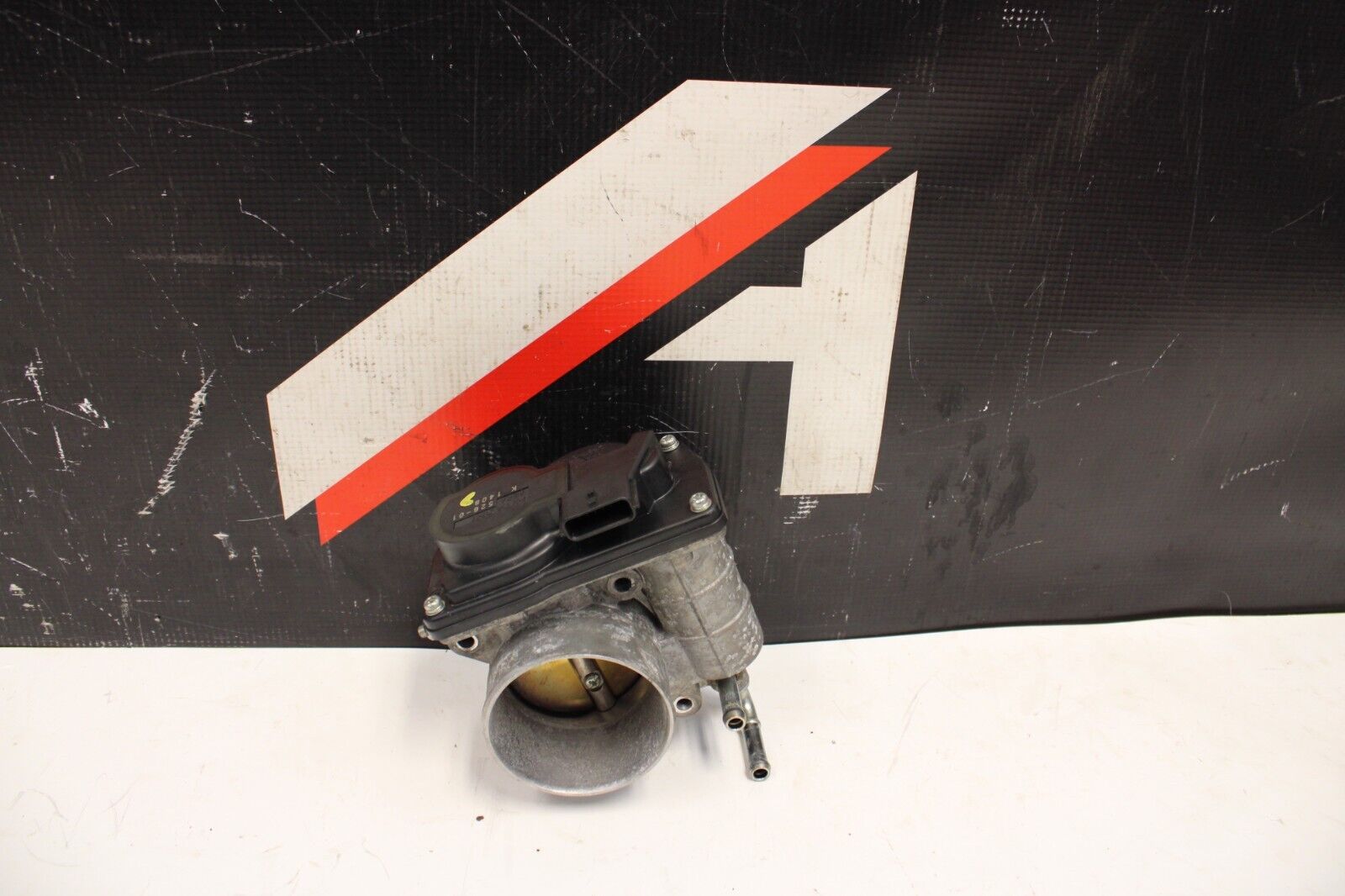 07-19 NISSAN 370Z 350Z G37 LEFT HAND DRIVER SIDE THROTTLE VALVE BODY OEM