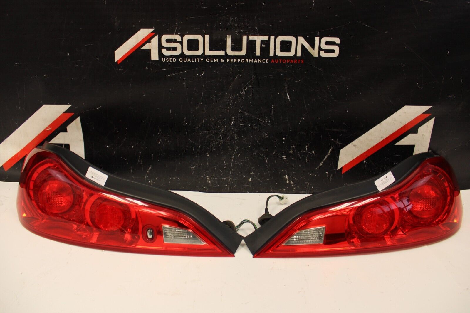 2013 INFINITI G37 CONVERTIBLE TAIL LIGHTS SET OEM