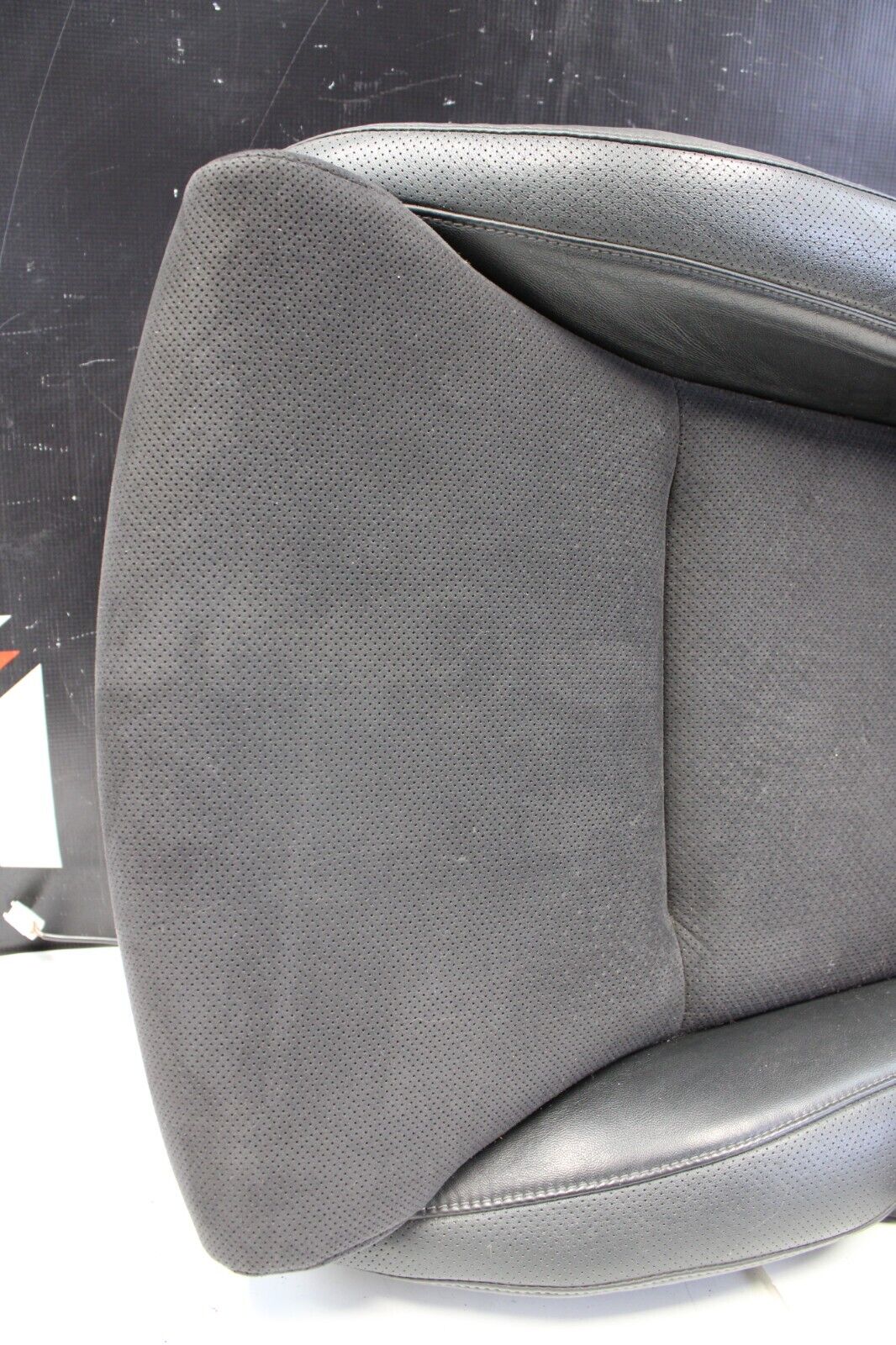 2010 Nissan GT-R R35 Front Right Passenger Seat Bottom GTR R35