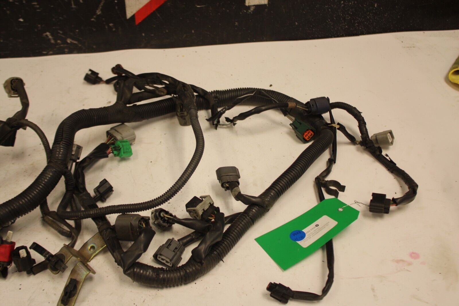 2006 Nissan 350z VQ35DE Revup Engine Harness M/T OEM