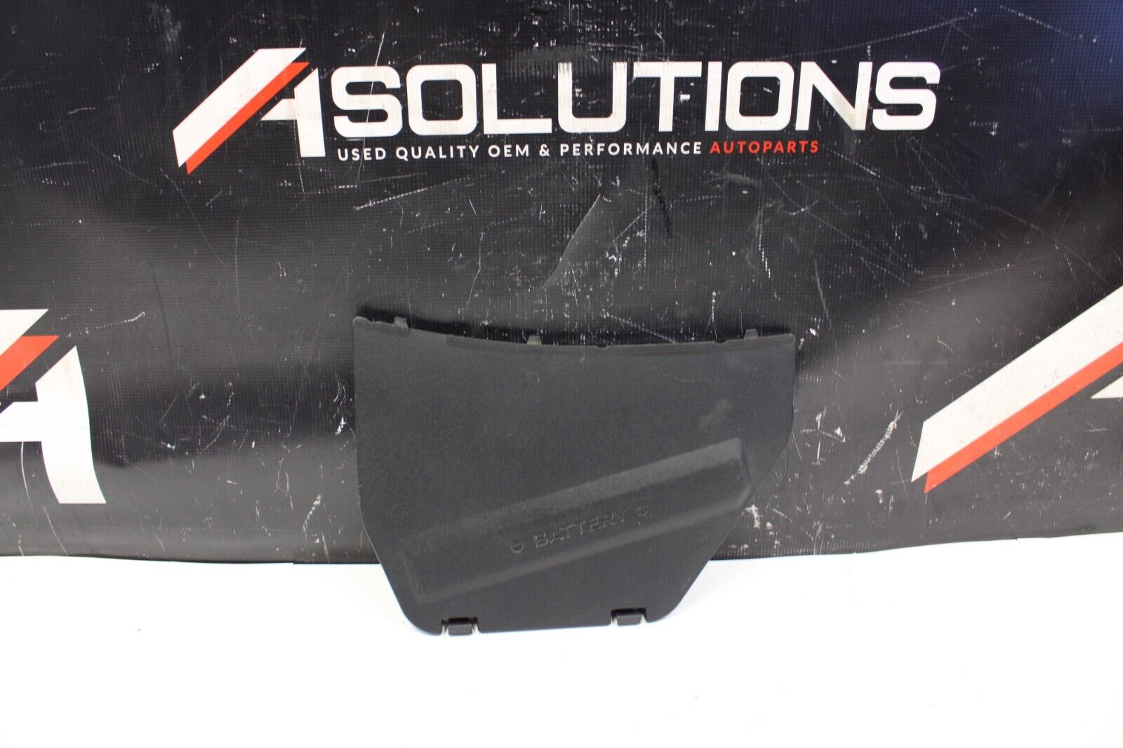 2014 NISSAN R35 GTR GT-R Engine bay Battery Cover Trim