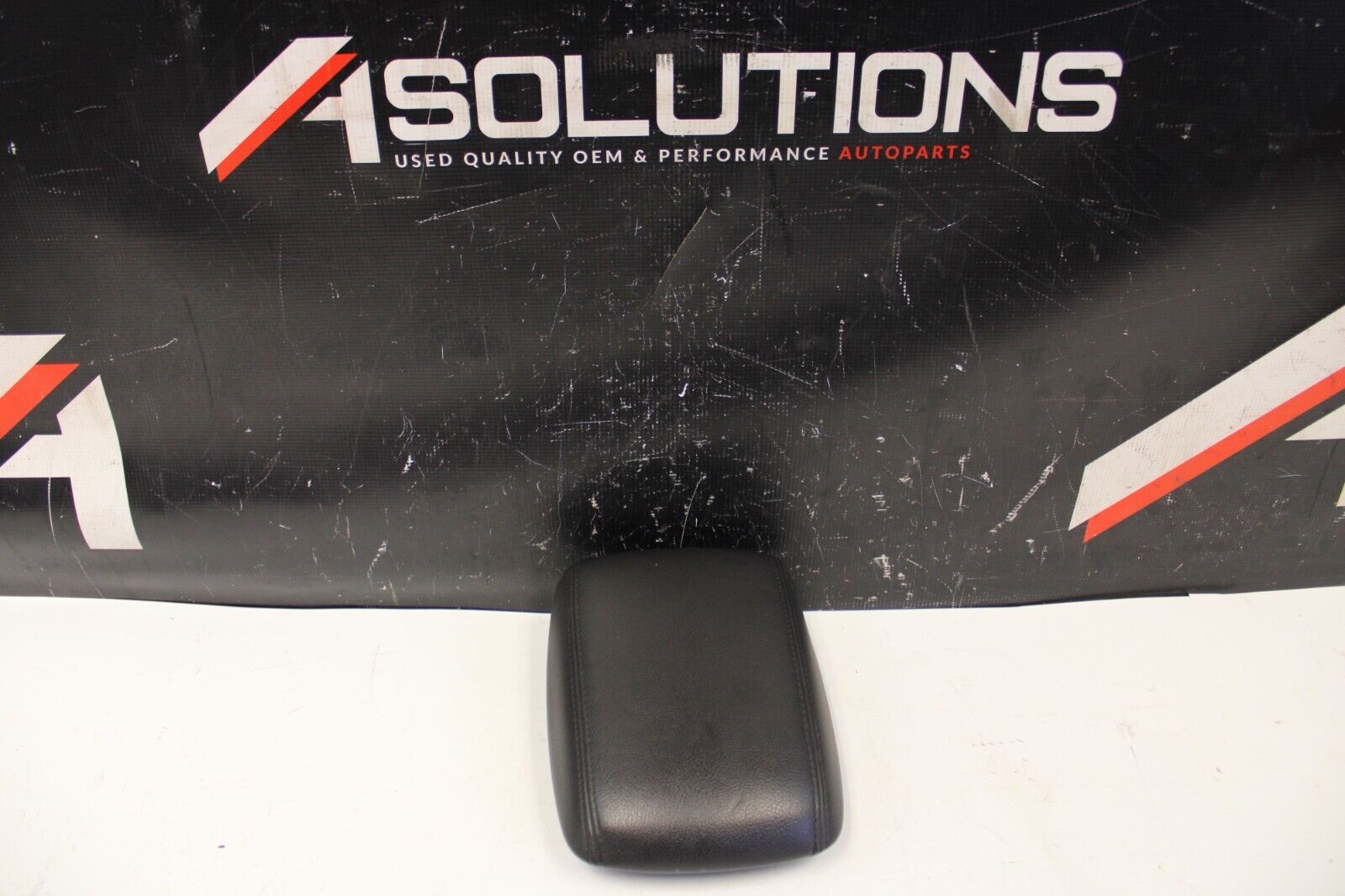 2016 Ford Focus ST Center Console Lid Armrest Arm Rest Black OEM