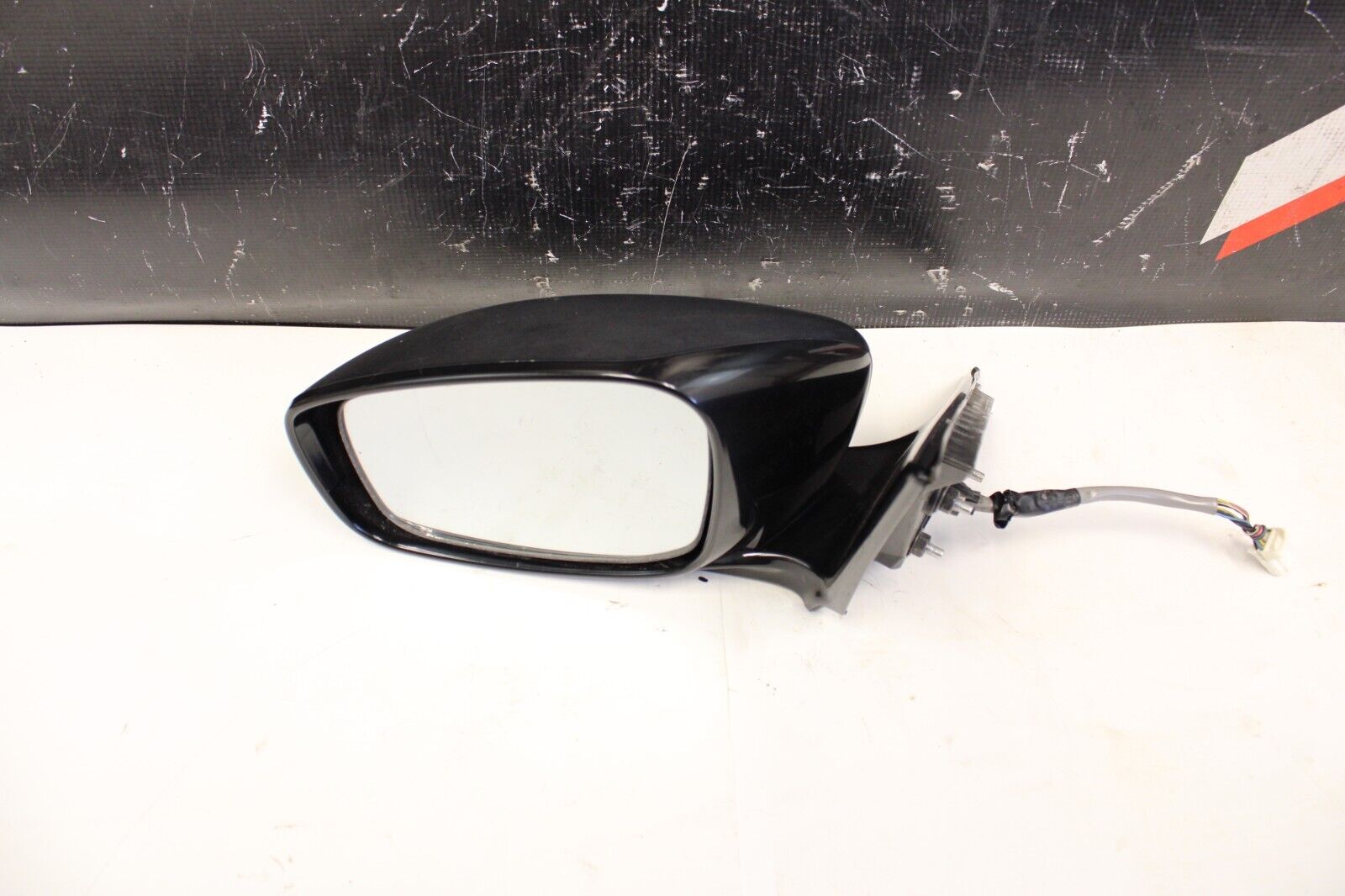 2013 Infiniti G37X Driver LH side view power mirror