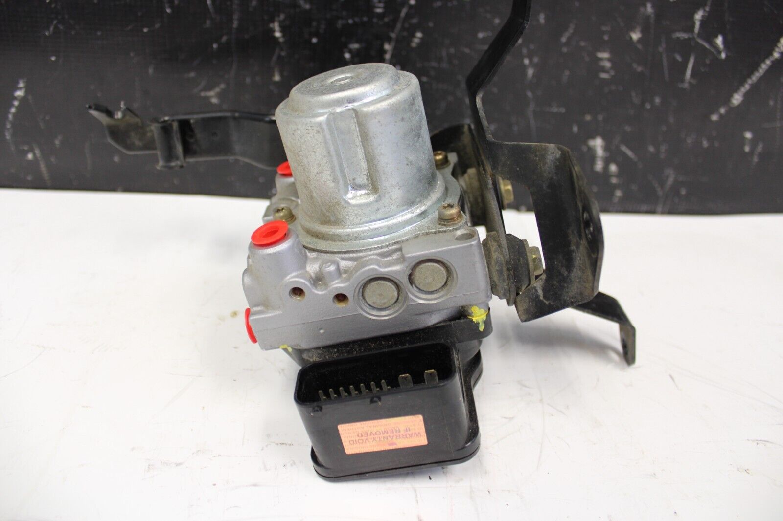 04-05 HONDA S2000 ANTI-LOCK BRAKING SYSTEM BRAKE ABS PUMP MODULE OEM AP2