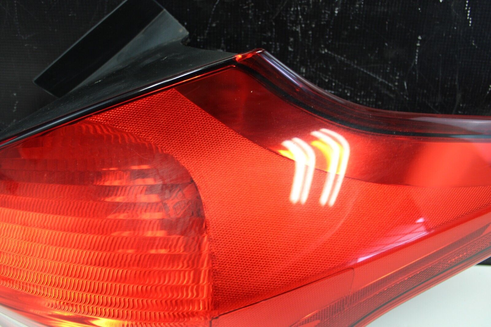 2016 Ford Focus ST Hatchback Tail Light Pair