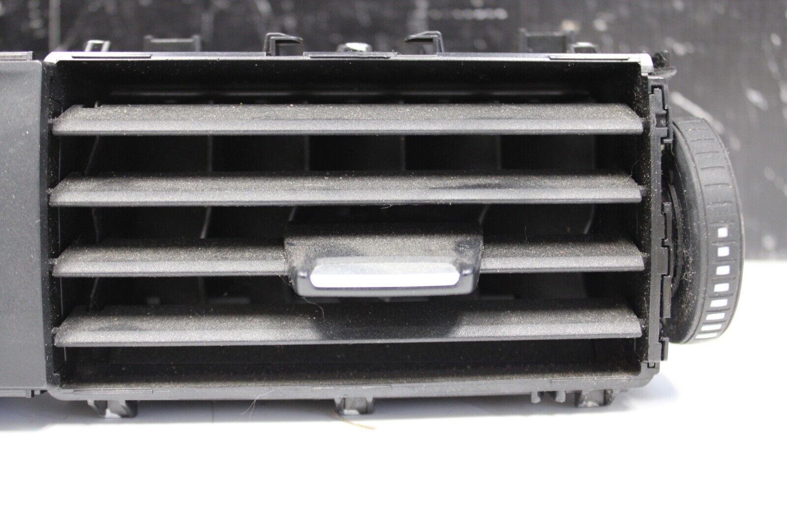 2015-2018 OEM BMW F80 M3 Front Black Dash A/C Vent 64-22-9-347-436