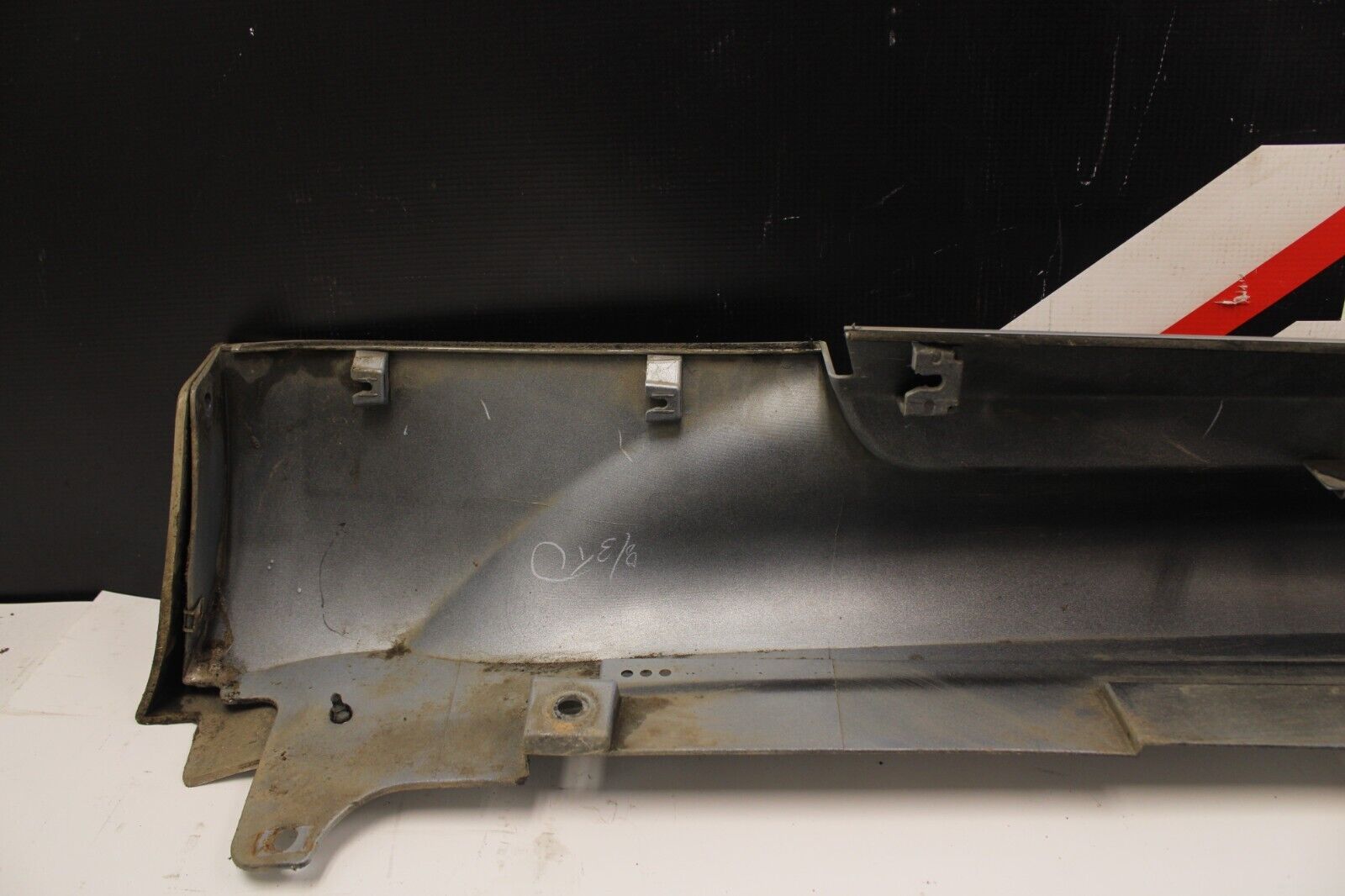 2009 Infiniti G37 Coupe Right Rocker Panel Side Skirt