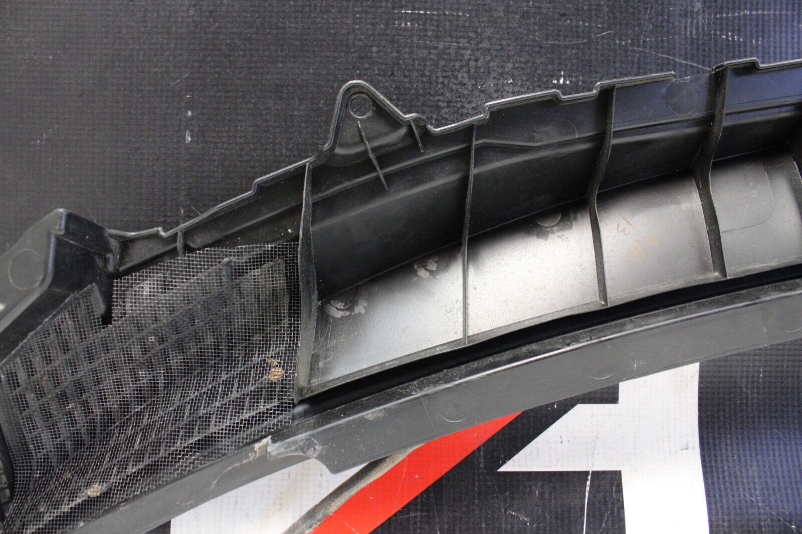 2013 NISSAN GTR R35 RH +LH COWL VENT PANELS 66863JF30A