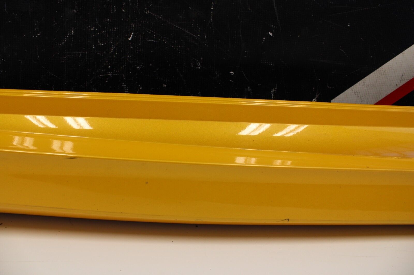 2013 Ford Focus ST Right Passenger Side Skirt Rocker Panel Molding Yellow