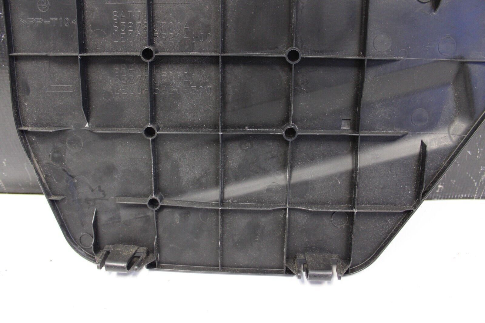 2010 NISSAN R35 GTR GT-R Engine bay Brake Fluid Cover Trim