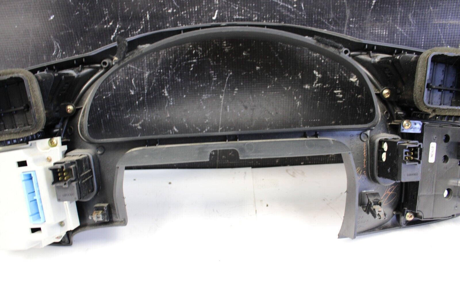 2000-2003 HONDA S2000 AP1 F20C 2.0L OEM INSTRUMENT CLUSTER BEZEL