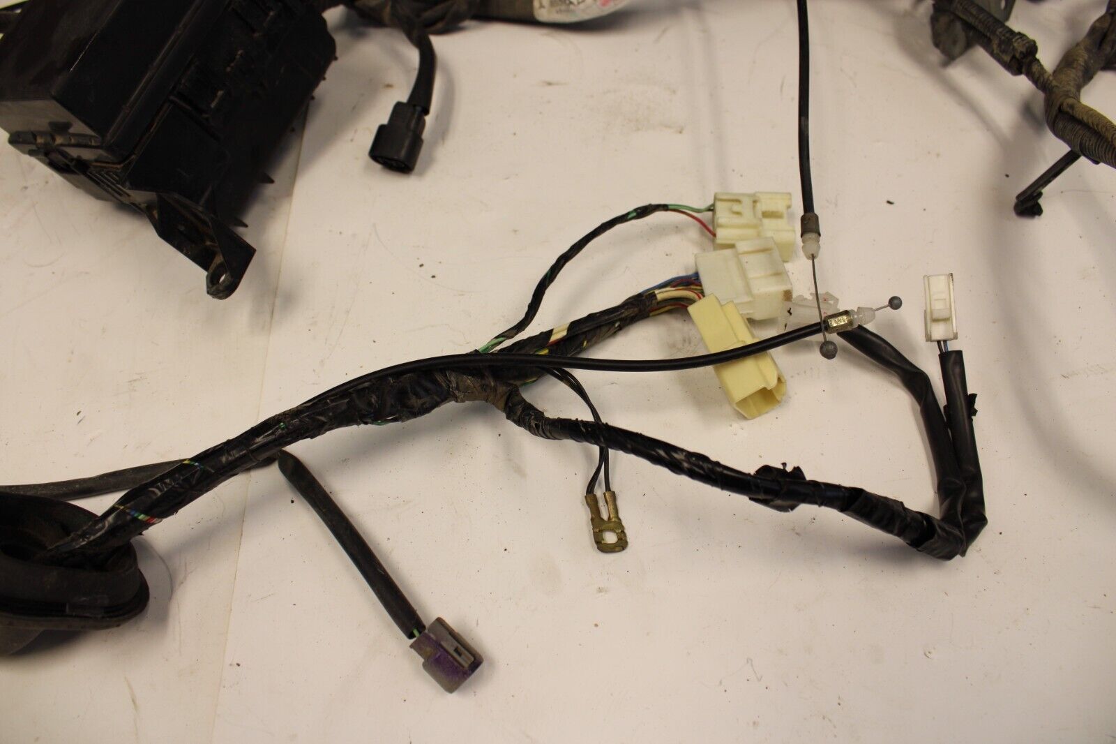 2003-2006 Mitsubishi Evolution Evo 8 9 Engine bay Harness Wiring HID