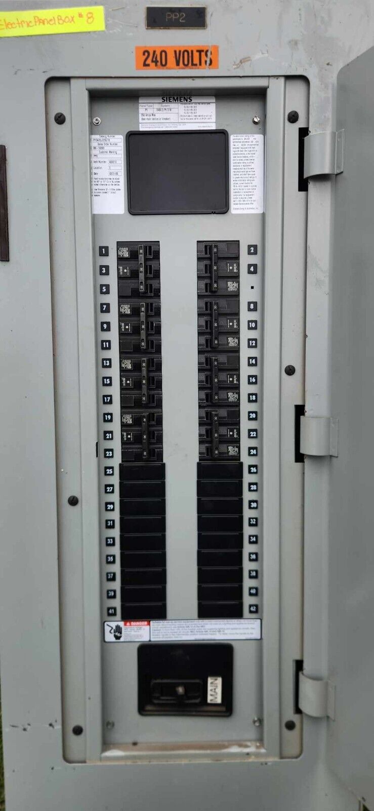 SIEMENS P1D42QJ225CTS 250 AMP MAIN BREAKER PANELBOARD 42 SPACE 3 PHASE 240V