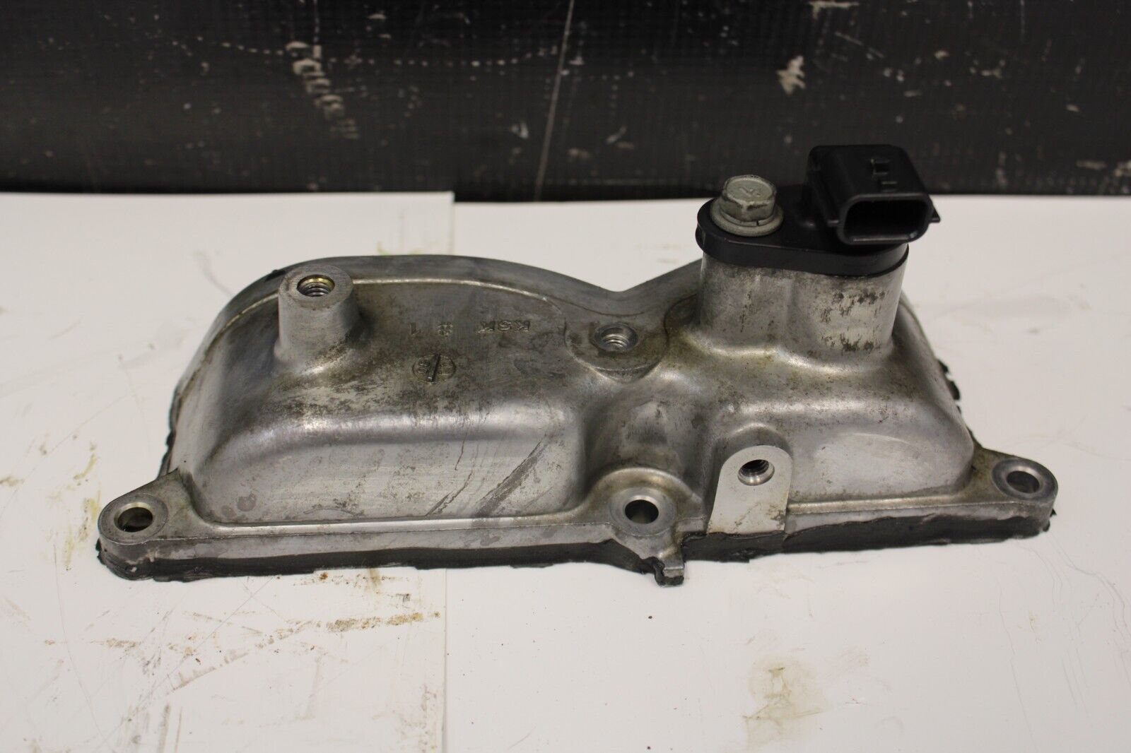 2009-2021 Nissan GT-R GTR R35 Left Driver Valve cover OEM