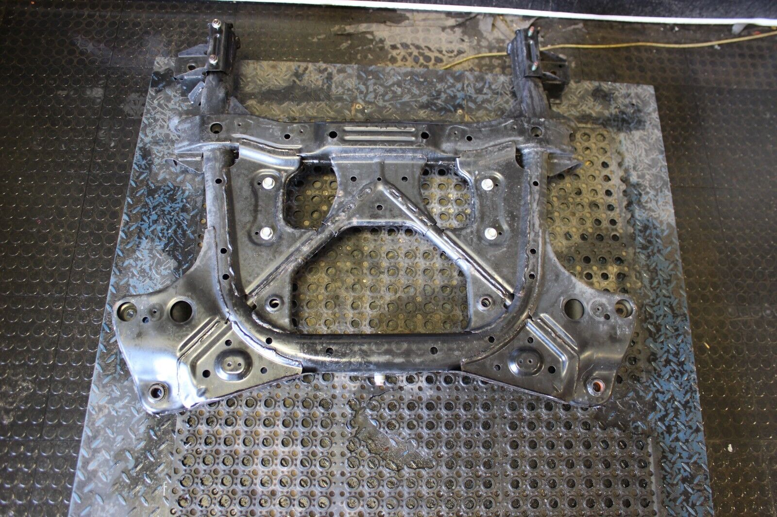 2009-2020 NISSAN GTR R35 VR38 AWD OEM FRONT ENGINE SUBFRAME CROSSMEMBER