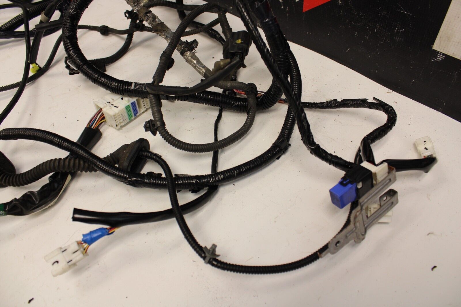 2010 Nissan GTR R35 Rear Chassis Wiring Harness GT-R OEM EVAP