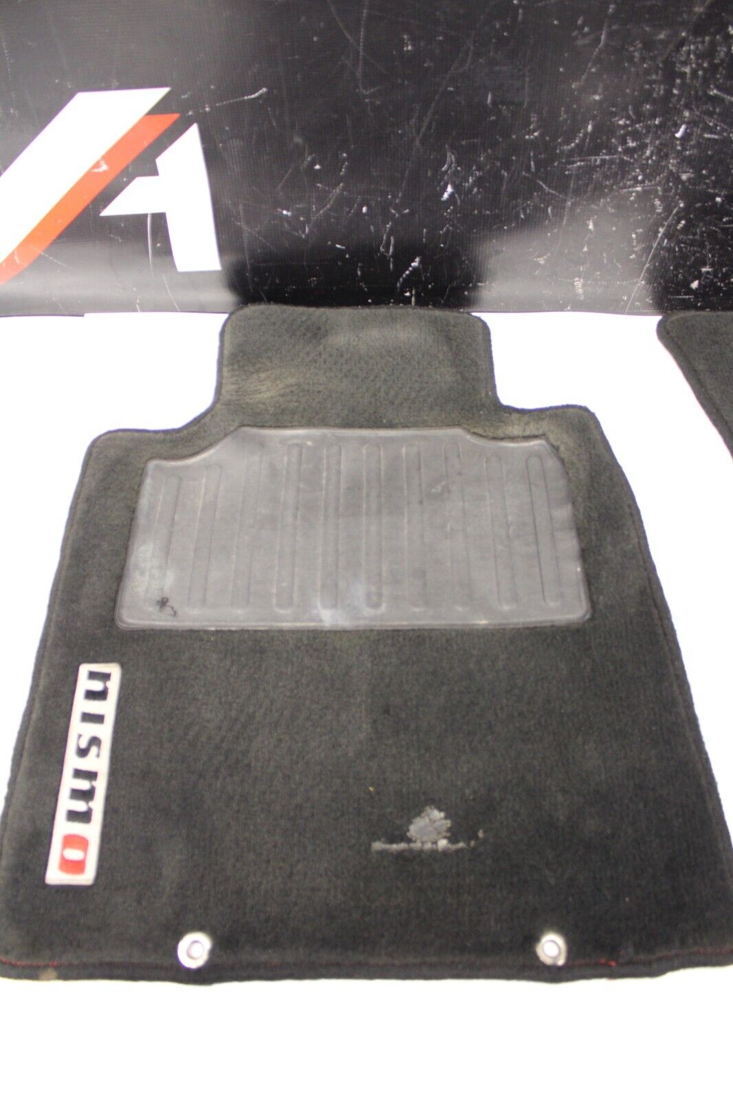 2012 NISSAN 370Z NISMO FRONT RIGHT RH AND LEFT LH FLOOR CARPET MATS OEM