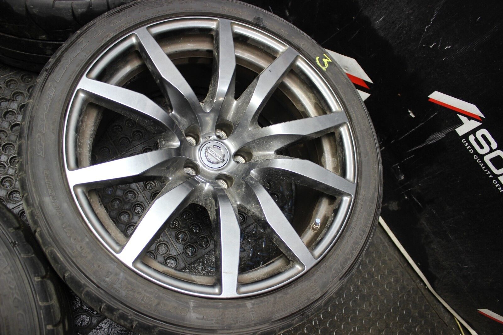 NISSAN GTR R35 FRONT & REAR RIM SET ALLOY WHEEL RIMS GREY OEM STAGGERED