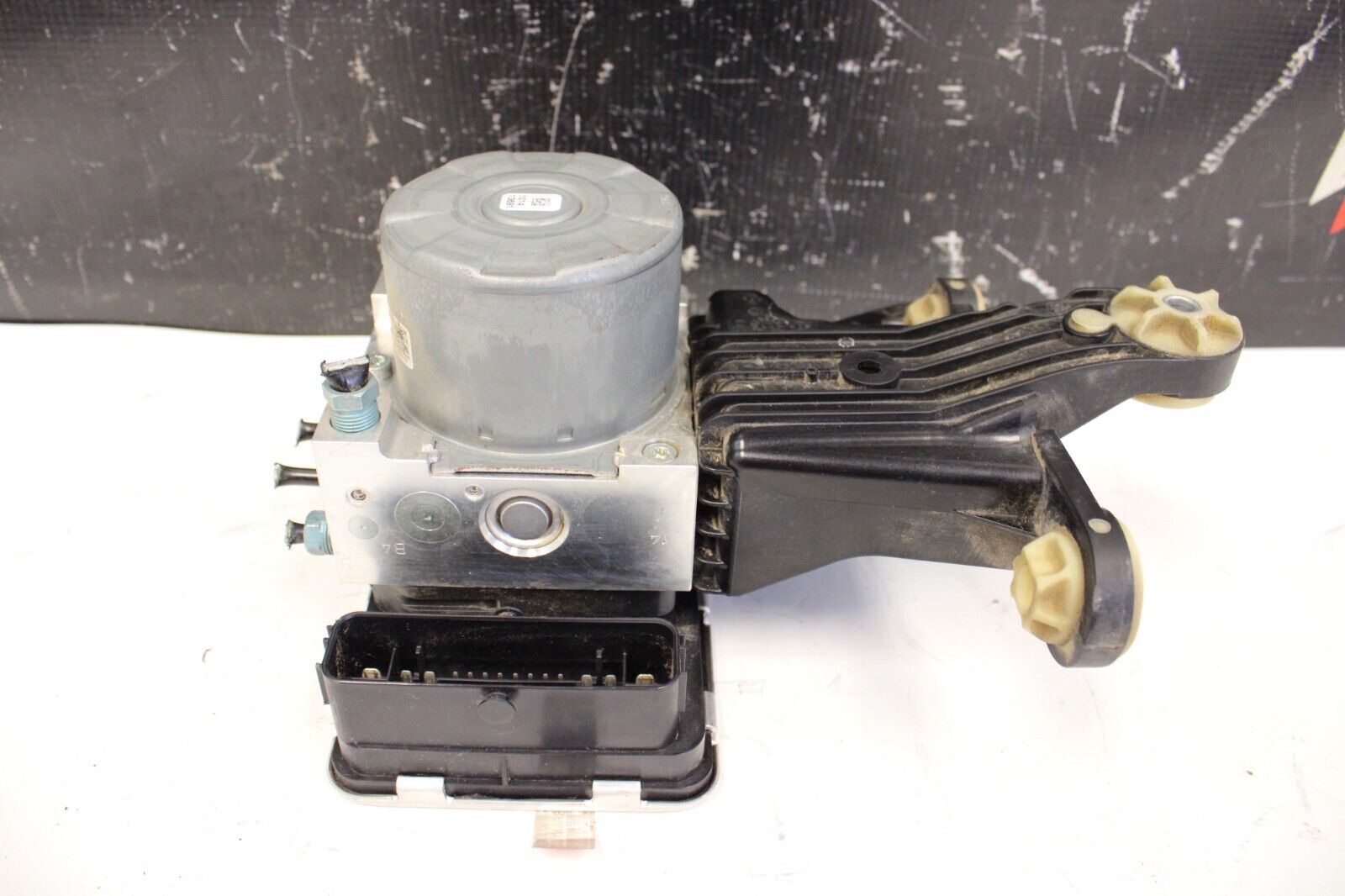 2020-2022 A90 TOYOTA SUPRA OEM 3.0L ABS ANTI LOCK BRAKE PUMP MODULE