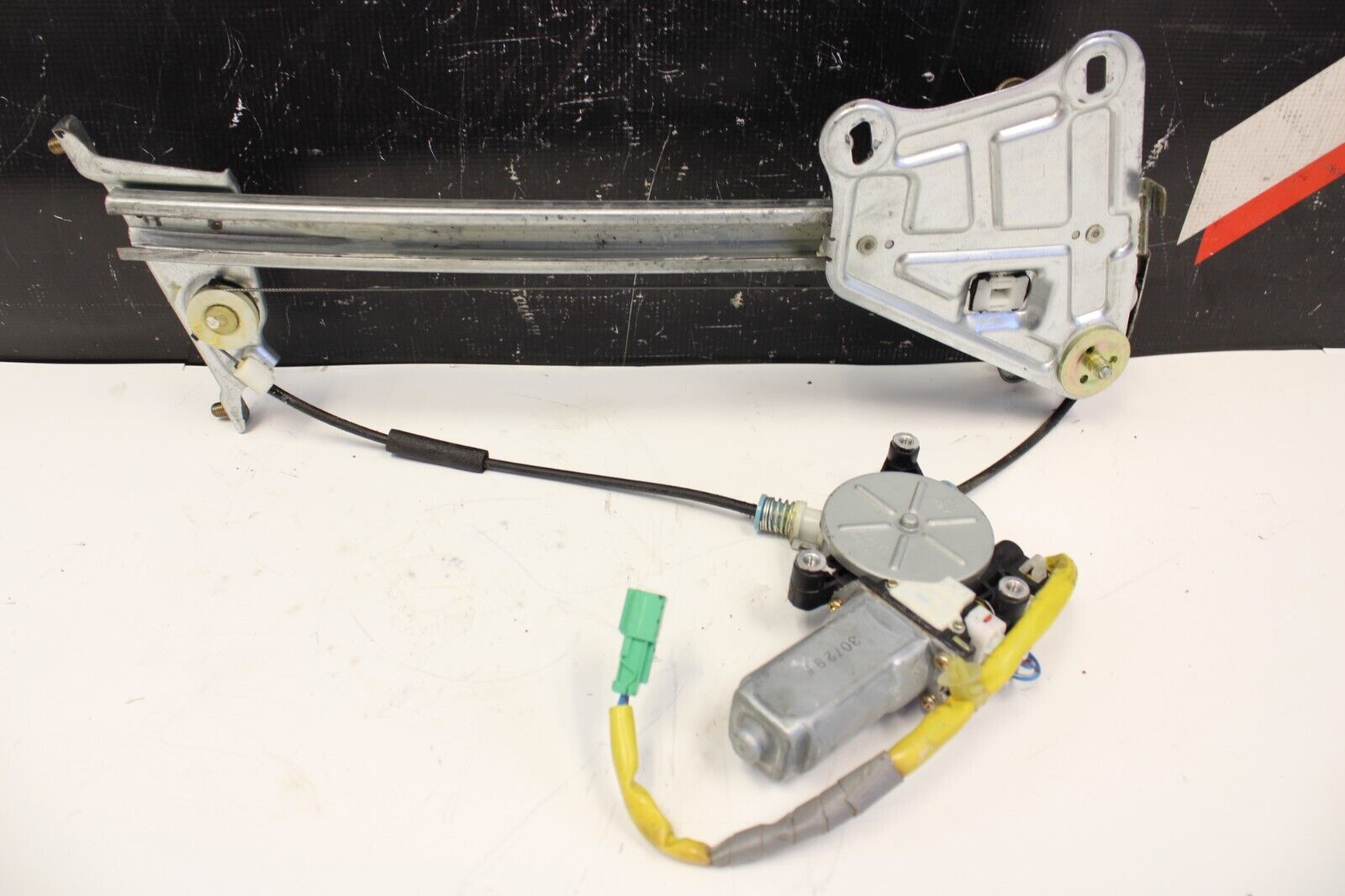 OEM HONDA S2000 AP2 AP1 WINDOW REGULATOR MOTOR LEFT DRIVER SIDE 00-09 22K MI