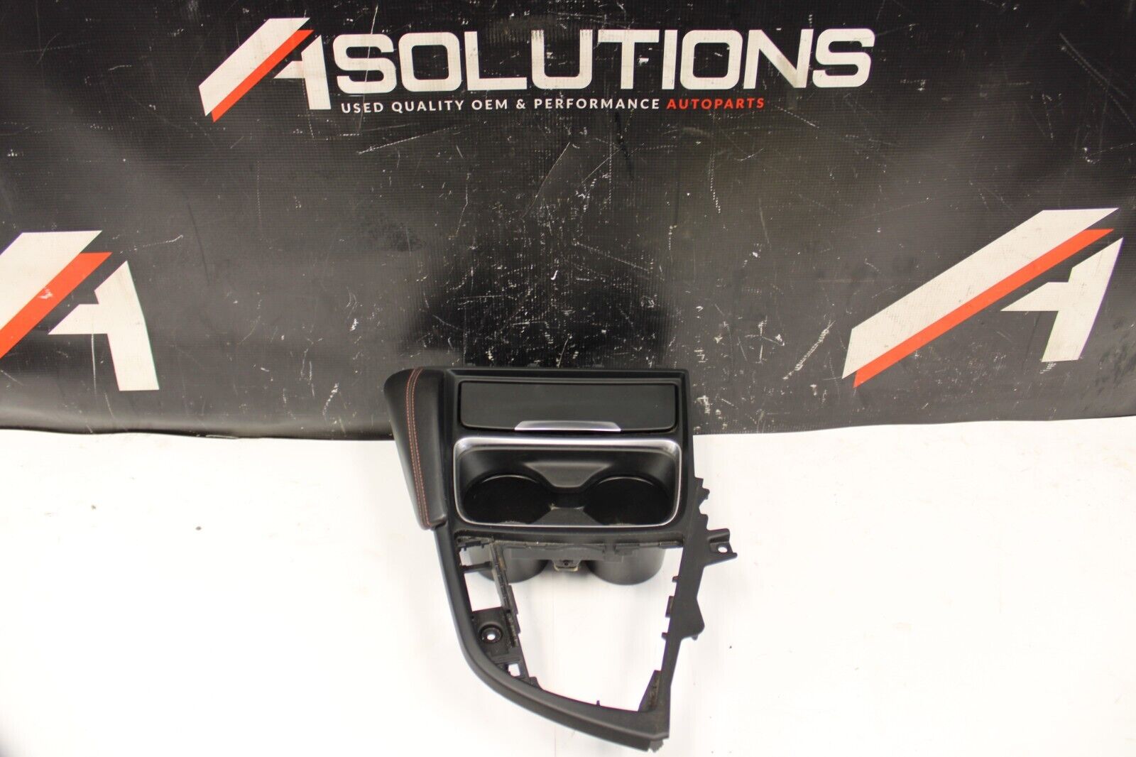 2015-2018 BMW M3 M4 F80 F82 F83 Front Cup Holder Center Console Trim Panel Oem