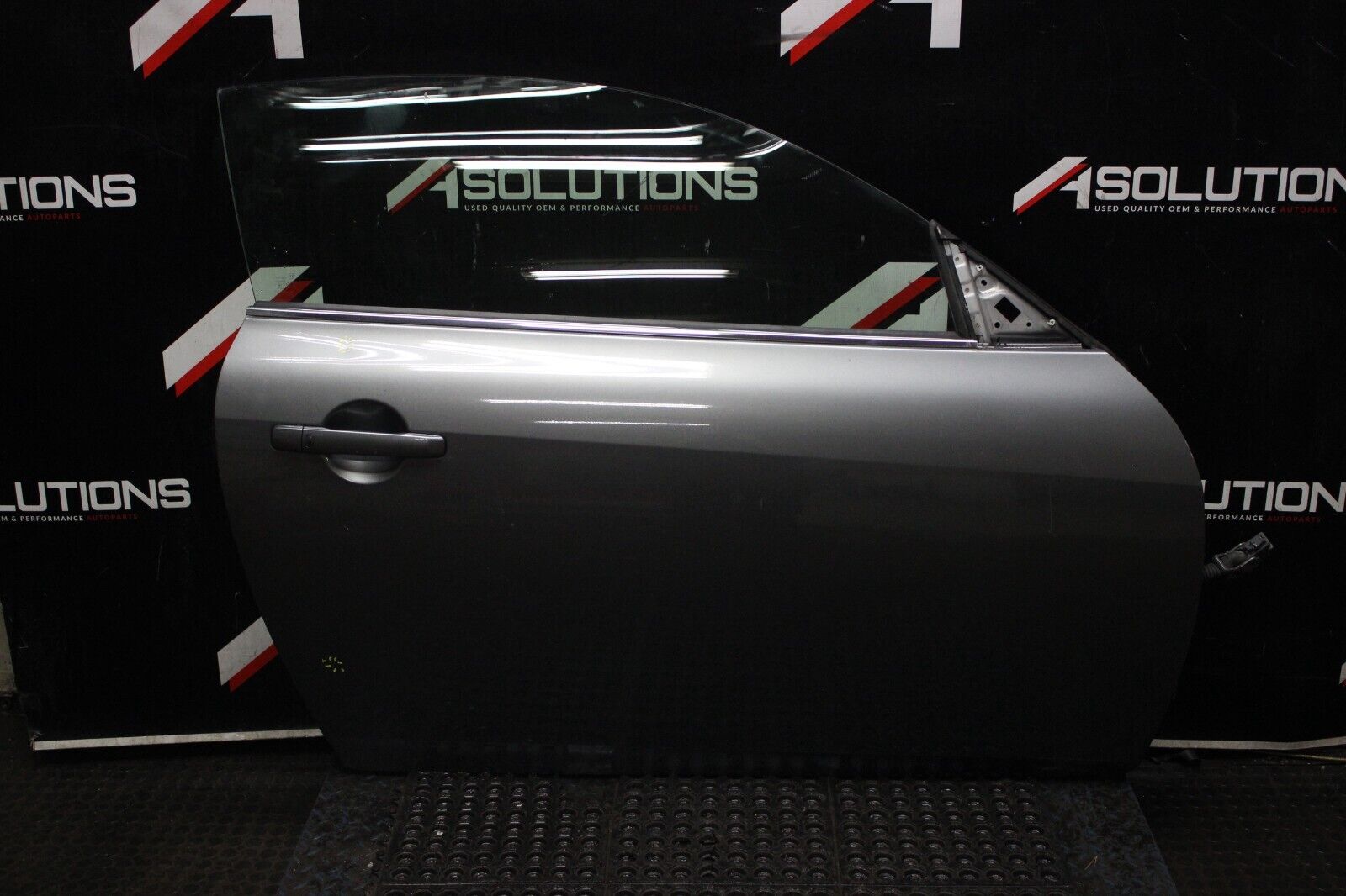 2013 Infiniti G37 Convertible Door Right Passenger OEM