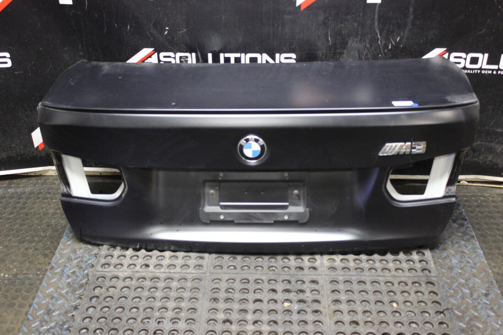 12-18 BMW F30 F80 Sedan TRUNK LID SHELL Matte Black OEM