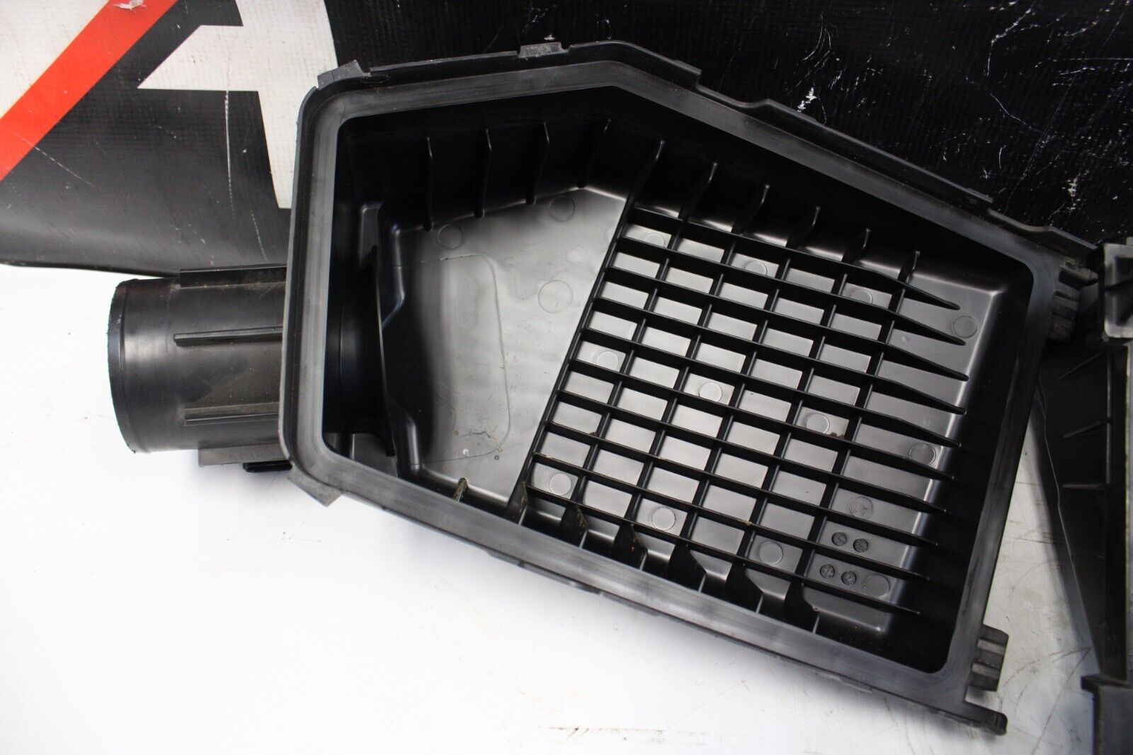 2013-2015 HONDA Accord OEM ENGINE AIR INTAKE SYSTEM AIR BOX