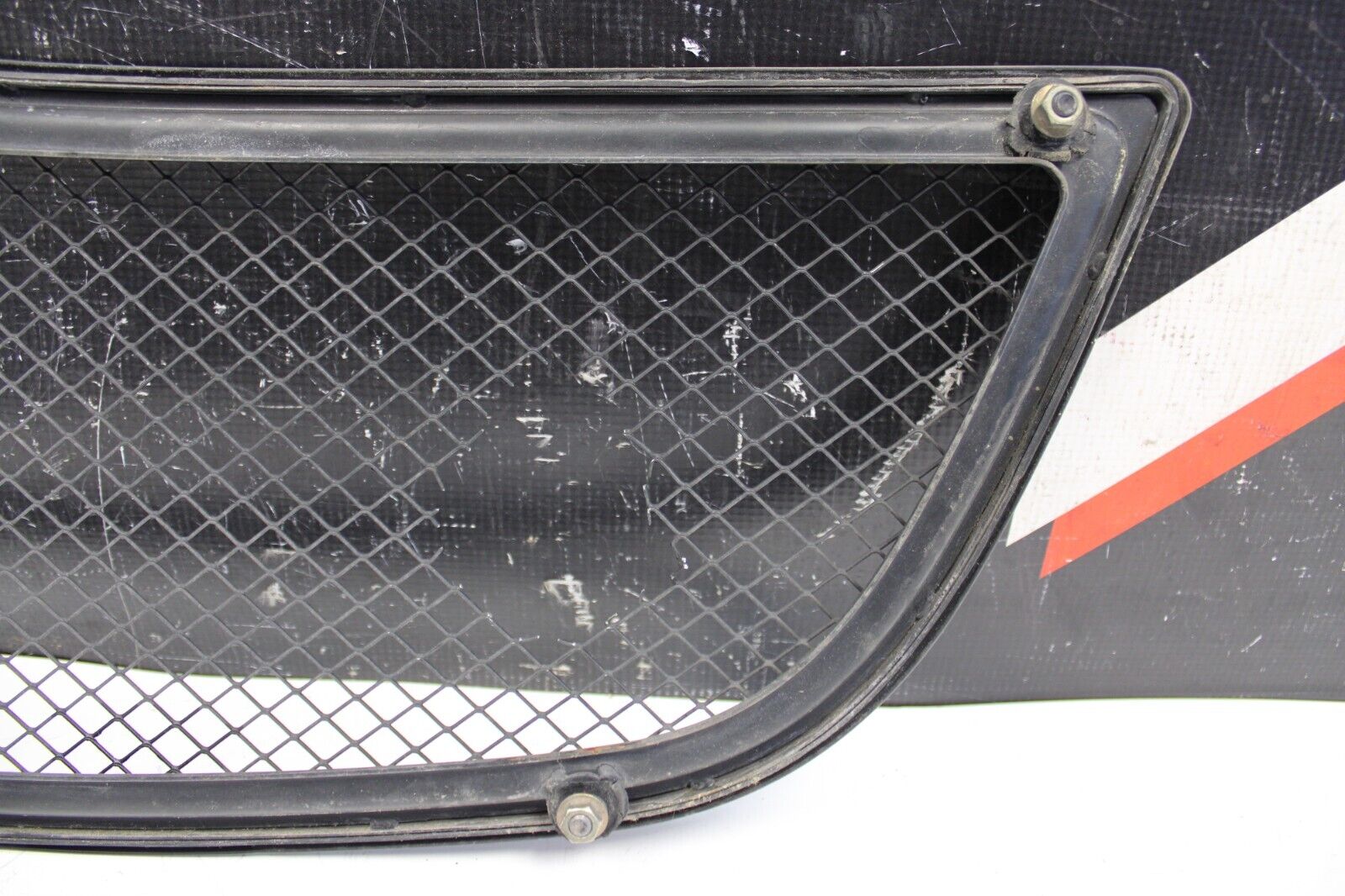 2003-2006 Mitsubishi Lancer Evo 8 9 Evolution Hood Vent Mesh Trim