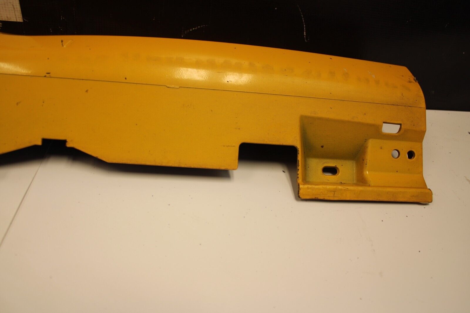 2013 Ford Focus ST Left Driver Side Skirt Rocker Panel Molding Yellow