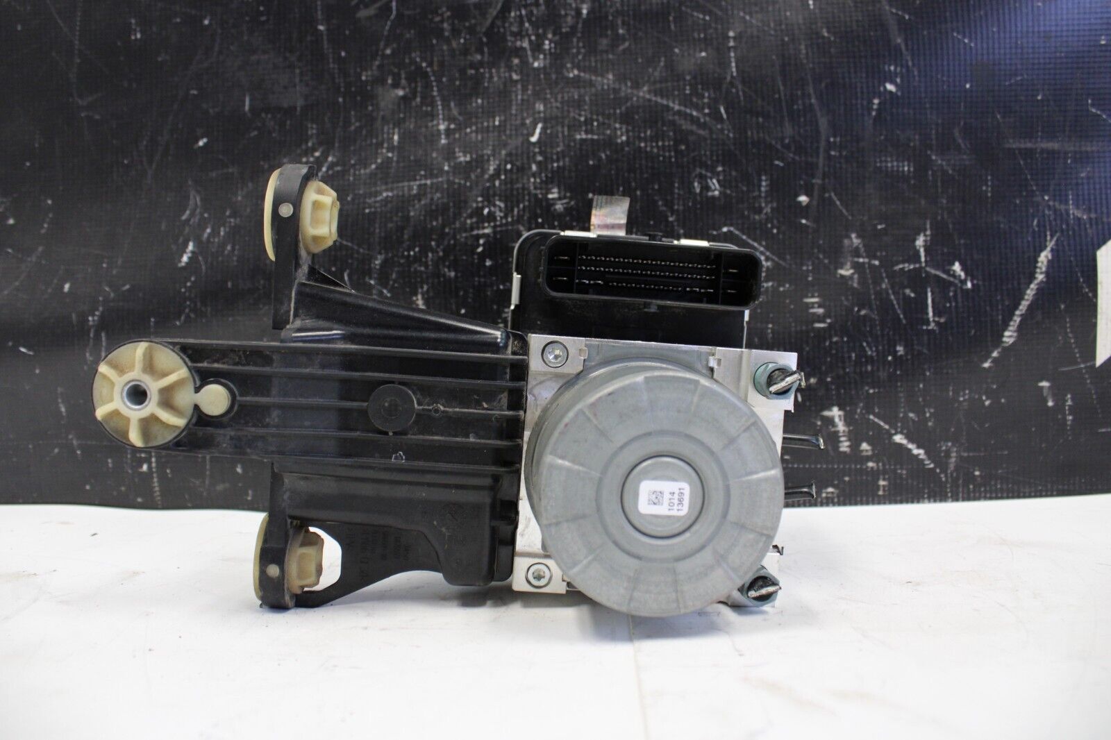 2020-2022 A90 TOYOTA SUPRA OEM 3.0L ABS ANTI LOCK BRAKE PUMP MODULE