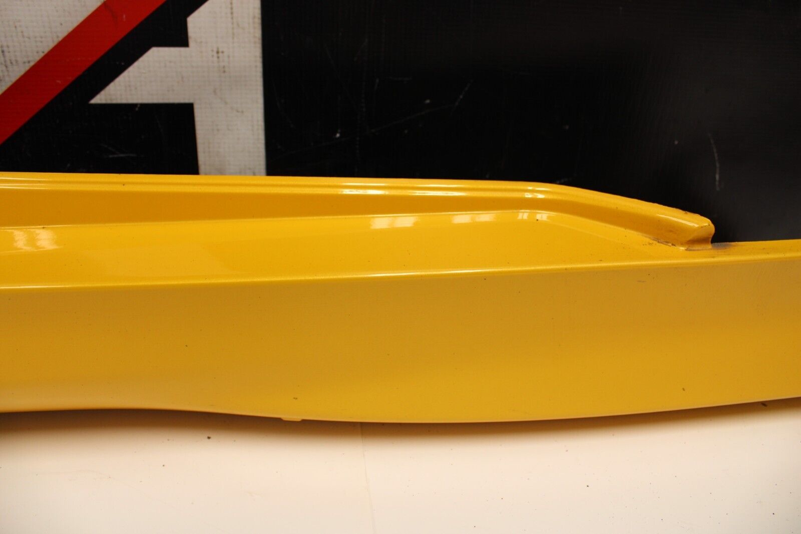 2013 Ford Focus ST Left Driver Side Skirt Rocker Panel Molding Yellow