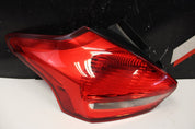 2016 Ford Focus ST Hatchback Tail Light Pair