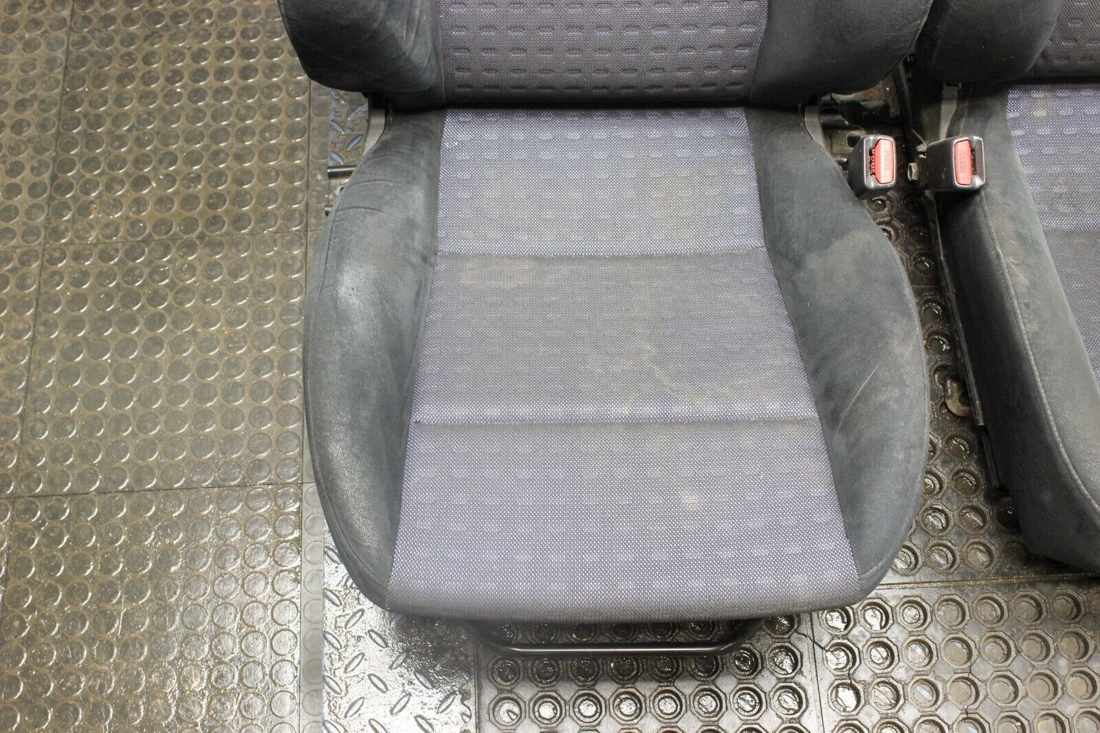 2003-2005 Mitsubishi Evolution Evo 8 Full Set of Seats Recaro OEM