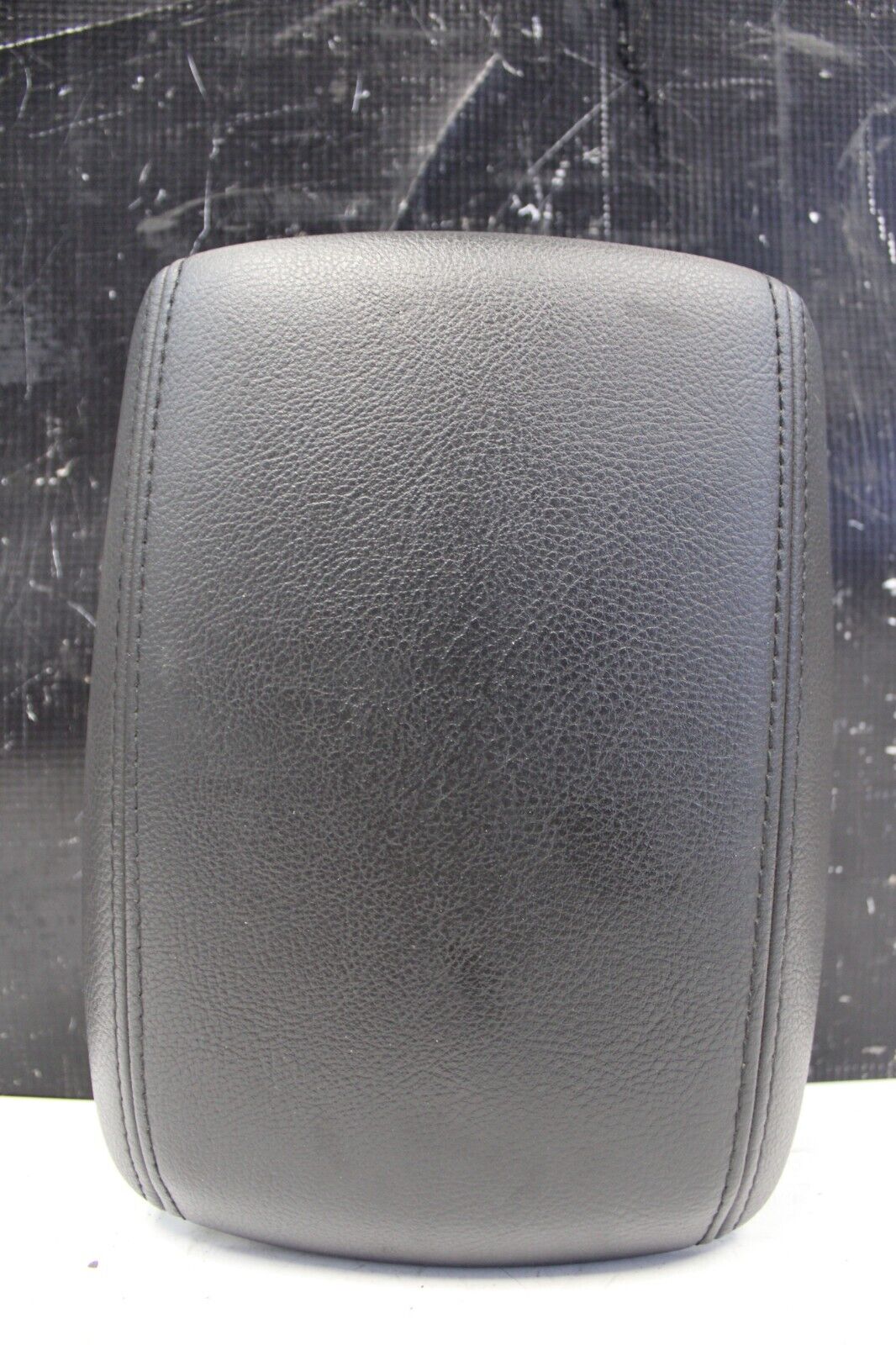 2016 Ford Focus ST Center Console Lid Armrest Arm Rest Black OEM