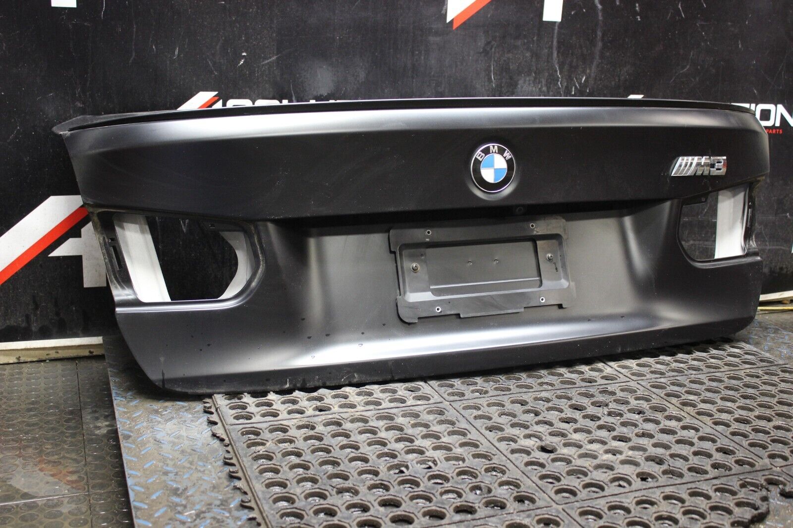 12-18 BMW F30 F80 Sedan TRUNK LID SHELL Matte Black OEM