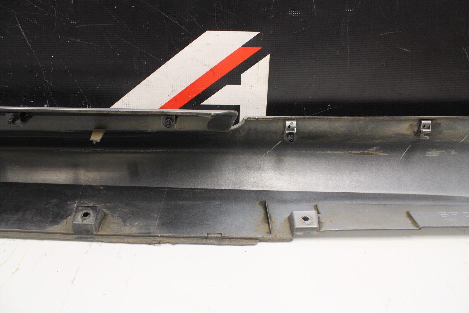 2009 Infiniti G37 Coupe Right Rocker Panel Side Skirt