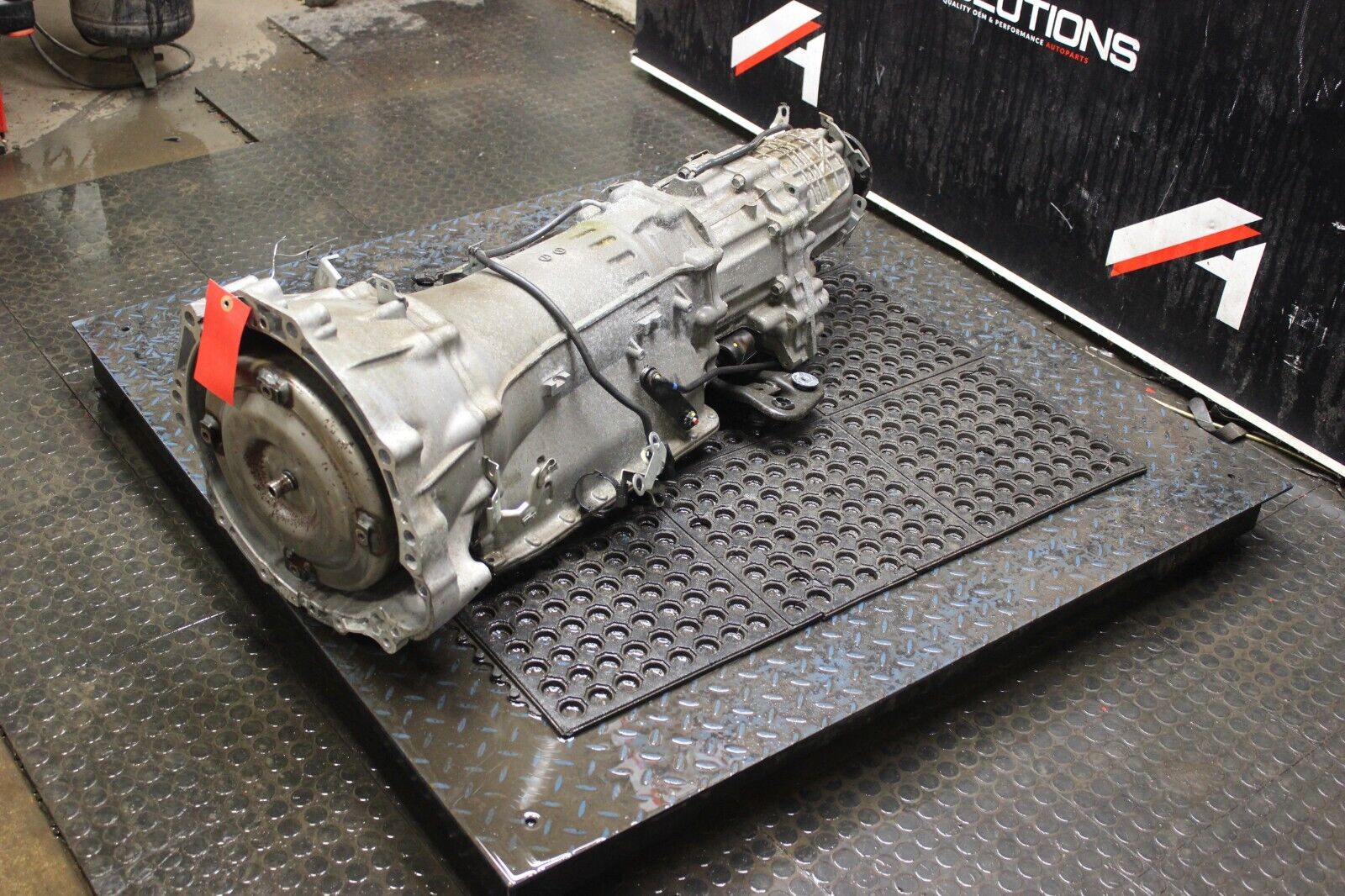 2017-2020 INFINITI Q60 7-speed Transmission Auto 3.0T OEM