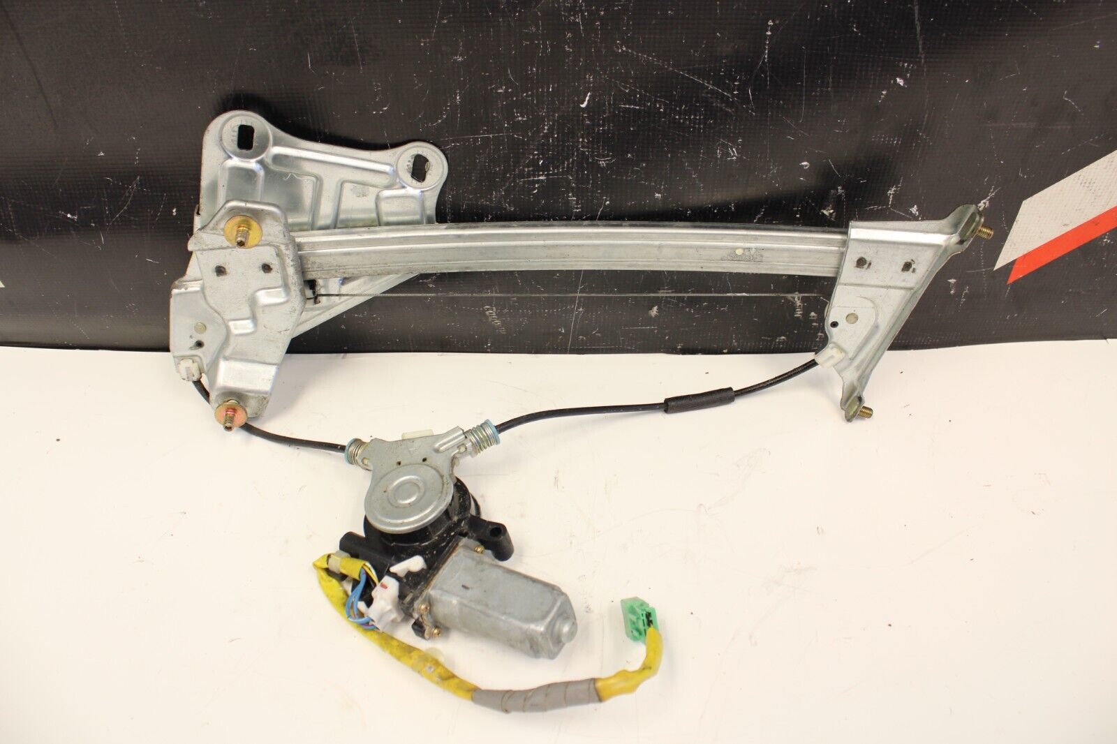 OEM HONDA S2000 AP2 AP1 WINDOW REGULATOR MOTOR LEFT DRIVER SIDE 00-09 22K MI