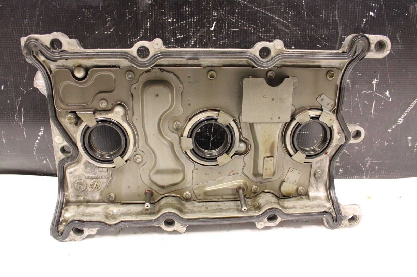 2009-2021 Nissan GT-R GTR R35 Right Passenger Valve cover OEM