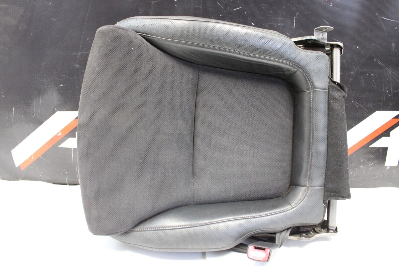 2010 Nissan GT-R R35 Front Right Passenger Seat Bottom GTR R35