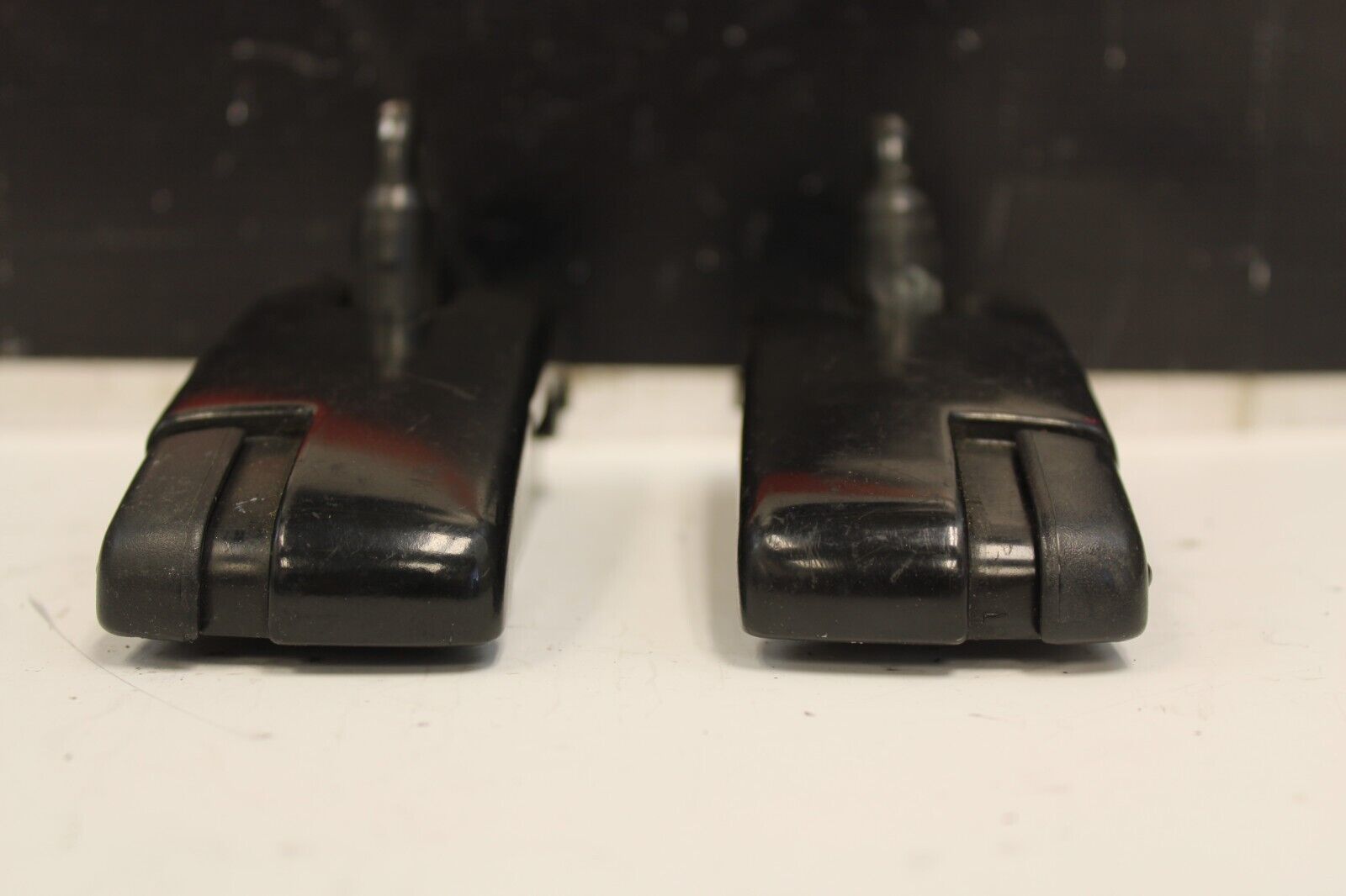 2000-2009 HONDA S2000 AP1 AP2 OEM SOFT TOP LATCHES PAIR USED – A Solutions  Auto Parts Inc.